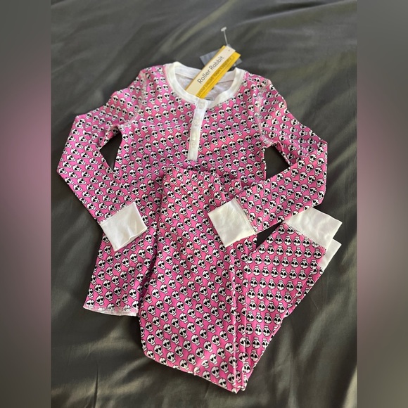 NWT RARE PRINT Roller Rabbit Skull Doodle Pajama Set Bloomingdale’s Collab - Picture 2 of 6